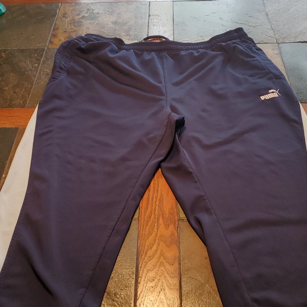 Men's Puma sweat pants